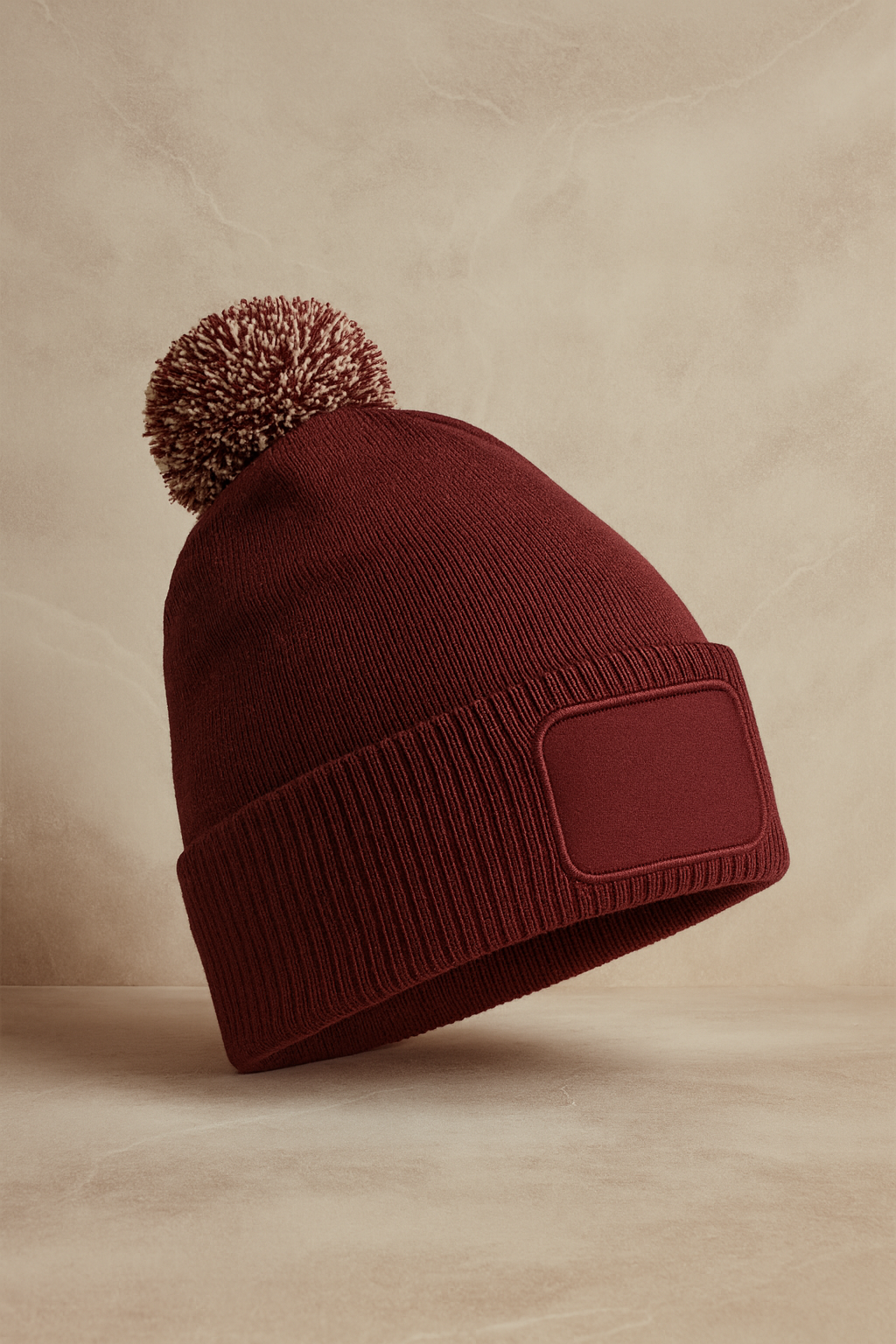 Gorro com Pompom e patch Adulto